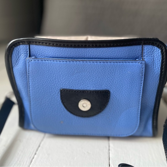 Michael Kors crossbody purse - Picture 4 of 9